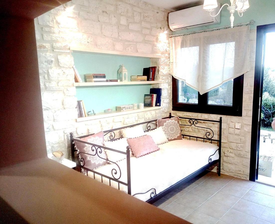Stone Studio In Nature With View To Corfu Town! Evropouloi Exterior foto