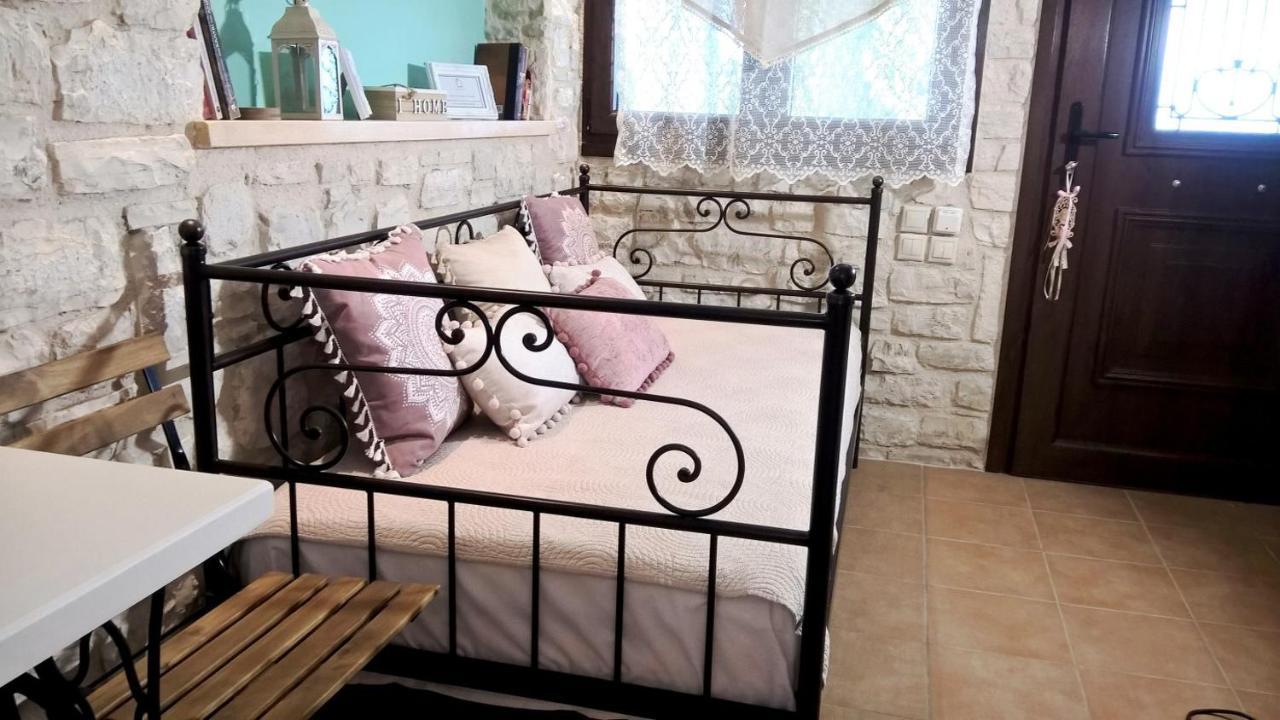 Stone Studio In Nature With View To Corfu Town! Evropouloi Exterior foto