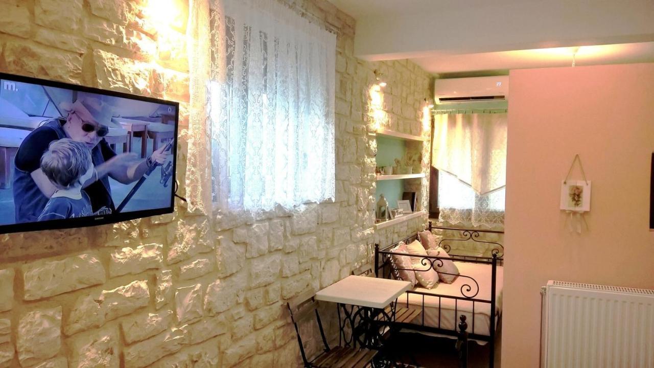 Stone Studio In Nature With View To Corfu Town! Evropouloi Exterior foto